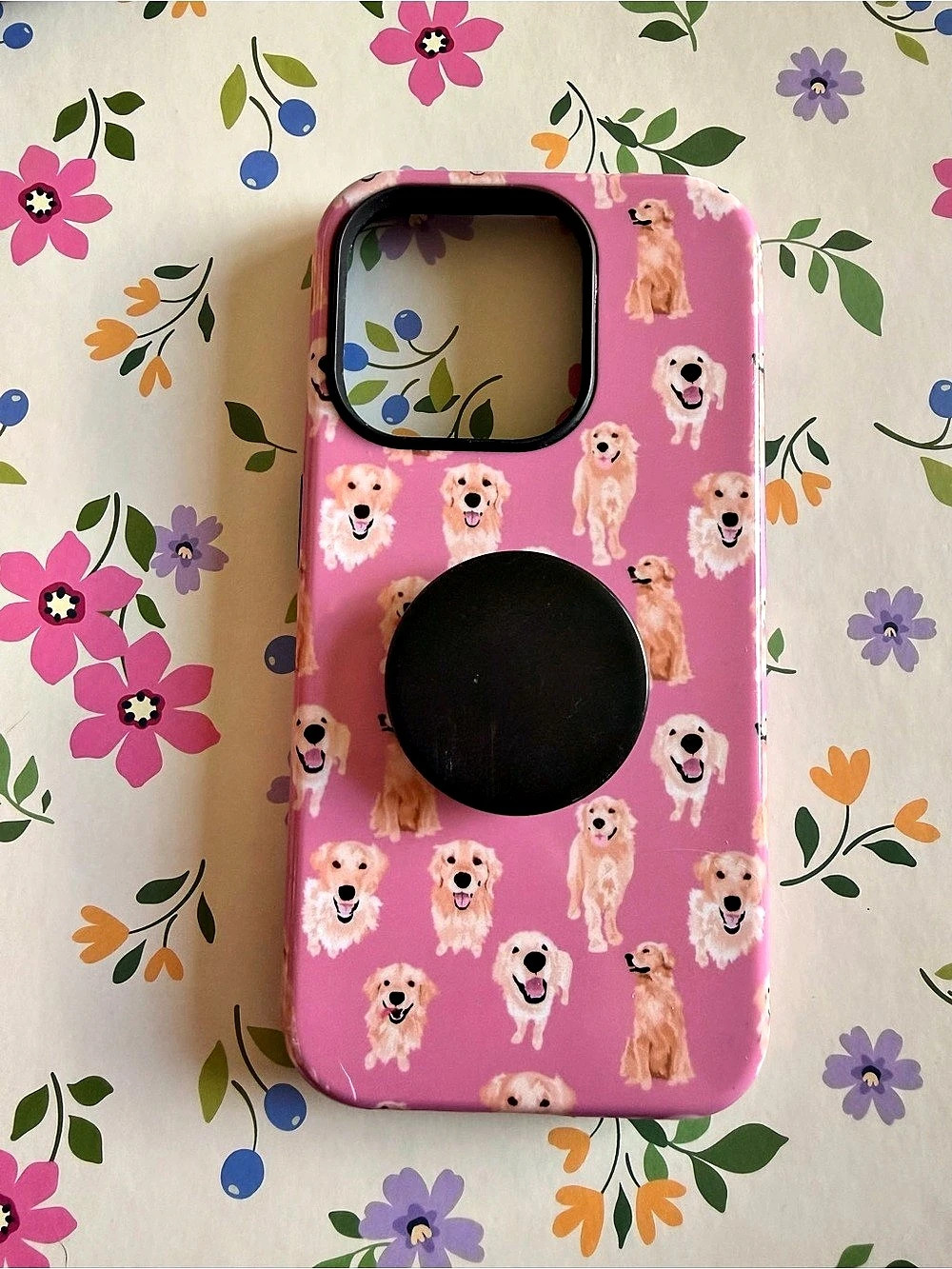 Red Bubble IPhone 15 pro golden retriever case